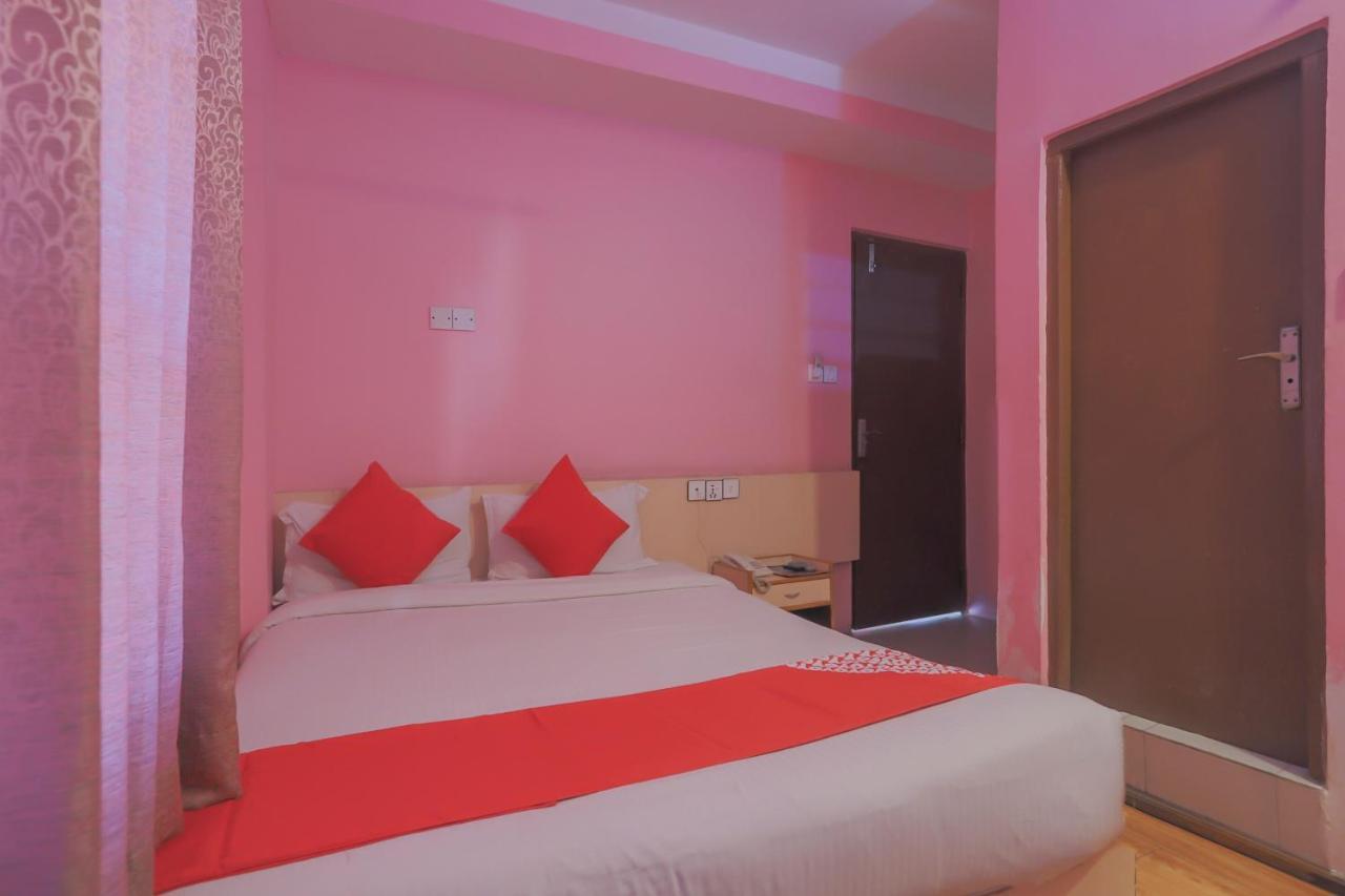 Oyo 789 Hotel Shivam Plaza Kathmandu Exterior foto